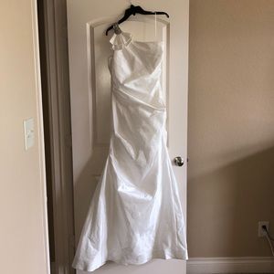 Rickie Freeman Teri Jon wedding dress